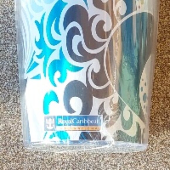Pair of Royal Carribean Coca-Cola Insulated Drink Tumblers w/Lids New in Package - Picture 8 of 9